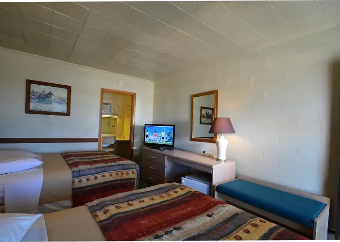 Western Hills Motel 2*
